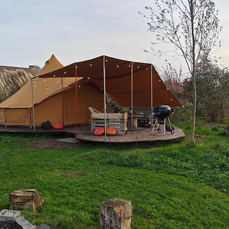 Hotel Au Pied Du Trieu, The Glamping Experience Labroye Esterno foto